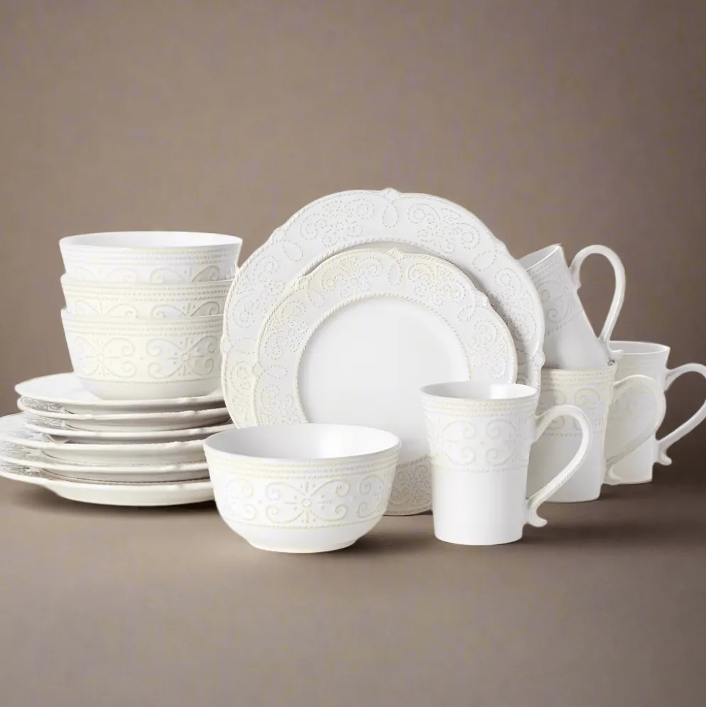 Abby White 16 Piece Dinnerware Set, Service for 4