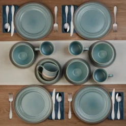 Adina 16 Piece Dinnerware Set, Service for 4