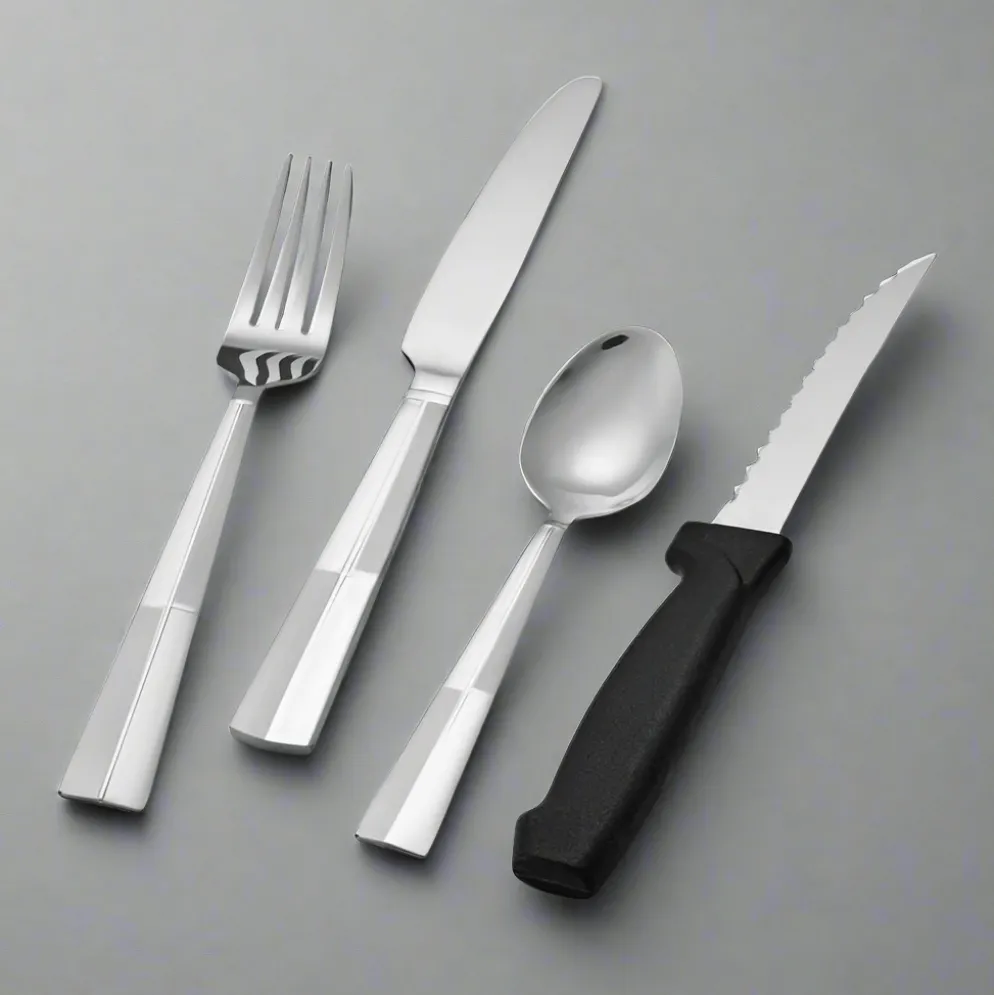Arabesque 16 Piece Flatware Set, Service for 4