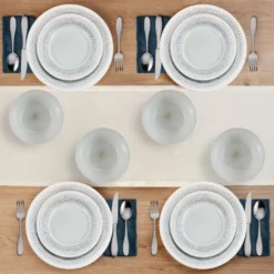 Casey 12 Piece Dinnerware Set, Service for 4