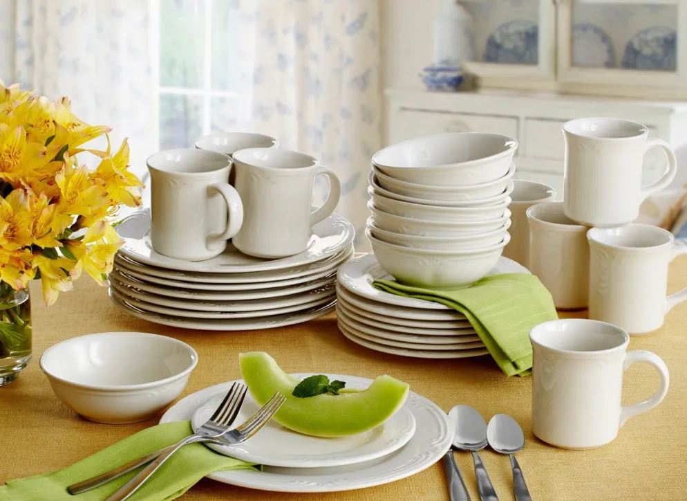 Filigree® Vegetable Serve Bowl