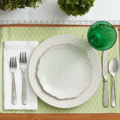 French Lace White 16 Piece Dinnerware Set Service for 4