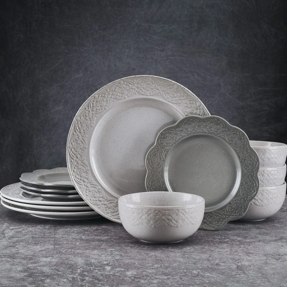 Gia 12 Piece Dinnerware Set, Service for 4