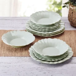 Graceful Petals 12 Piece Dinnerware Set, Service for 4