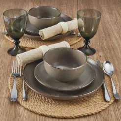 Hadlee 12 Piece Dinnerware Set, Service for 4
