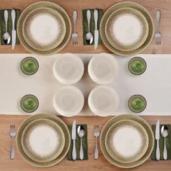 Hensley Green 12 Piece Dinnerware Set, Service for 4