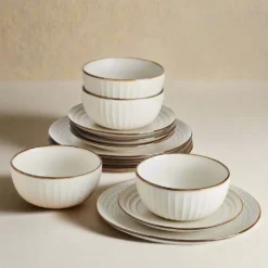 Janelle 12 Piece Dinnerware Set, Service for 4