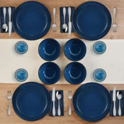 Lucy 12 Piece Dinnerware Set, Service for 4