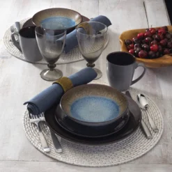 Monroe Blue 16 Piece Dinnerware Set, Service for 4