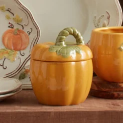 Plymouth Pumpkin Covered Dish
