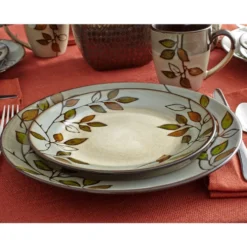 Rustic Leaves Set of 4 Salad Plates