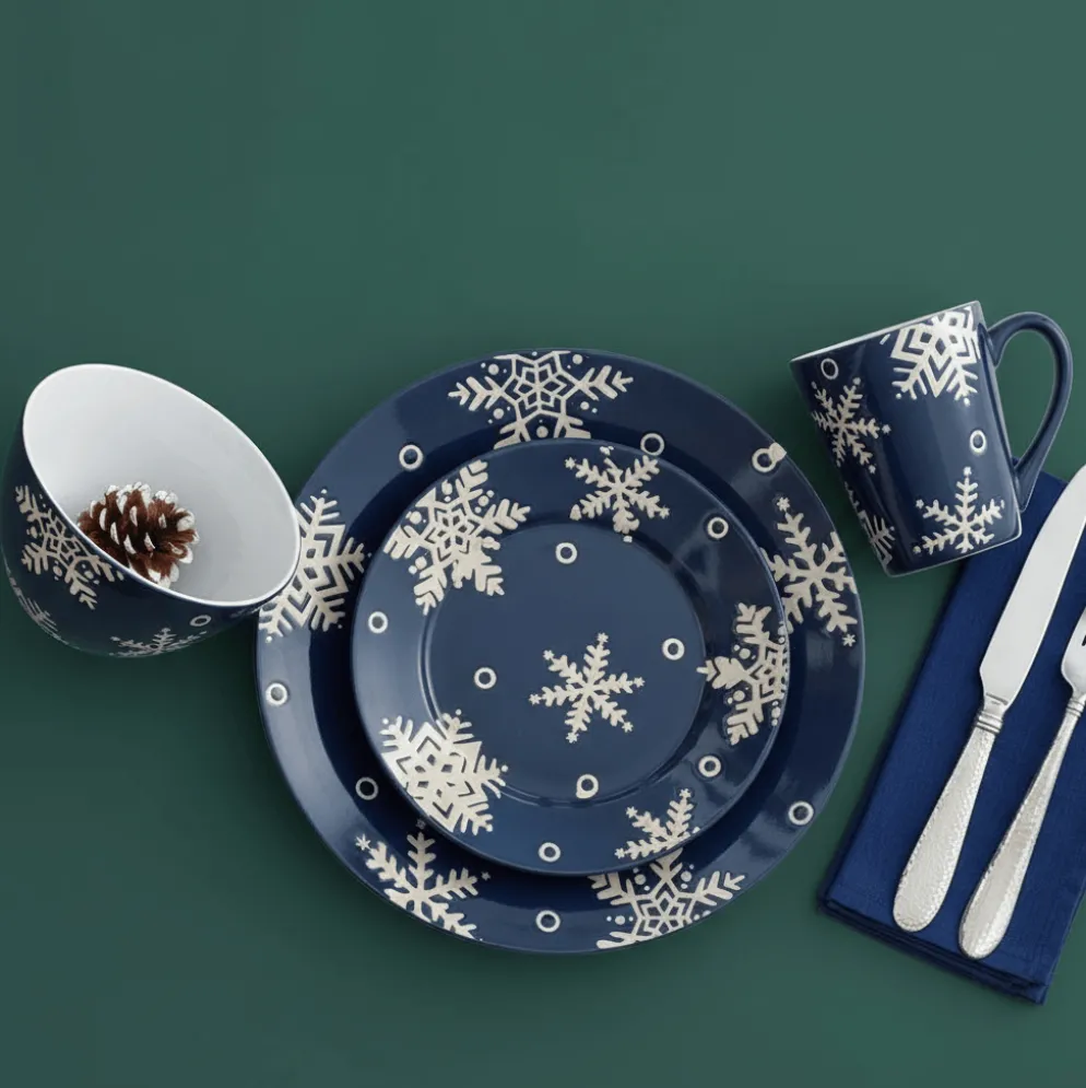 Snow Flurry Dinnerware Set