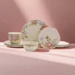 Tea Rose Outdoor Melamine Dinnerware Set