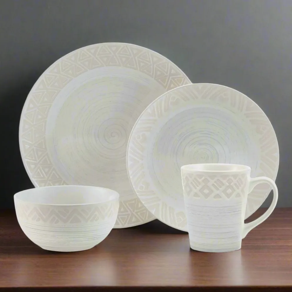 Vera 16 Piece Dinnerware Set, Service for 4