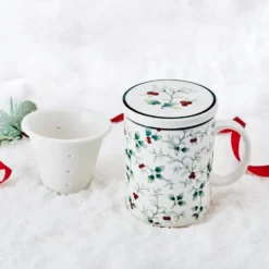 Winterberry® Covered Mug with Tea Infuser