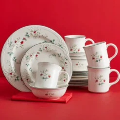 Winterberry® 16 Piece Dinnerware Set, Service for 4