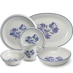 Yorktowne Service for 8 with Serveware