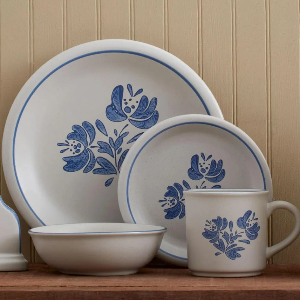 Yorktowne Set of 4 Soup Cereal Bowls